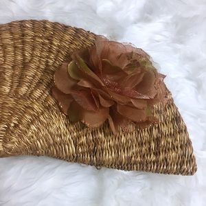 Floral Embellished Handmade Straw Clutch